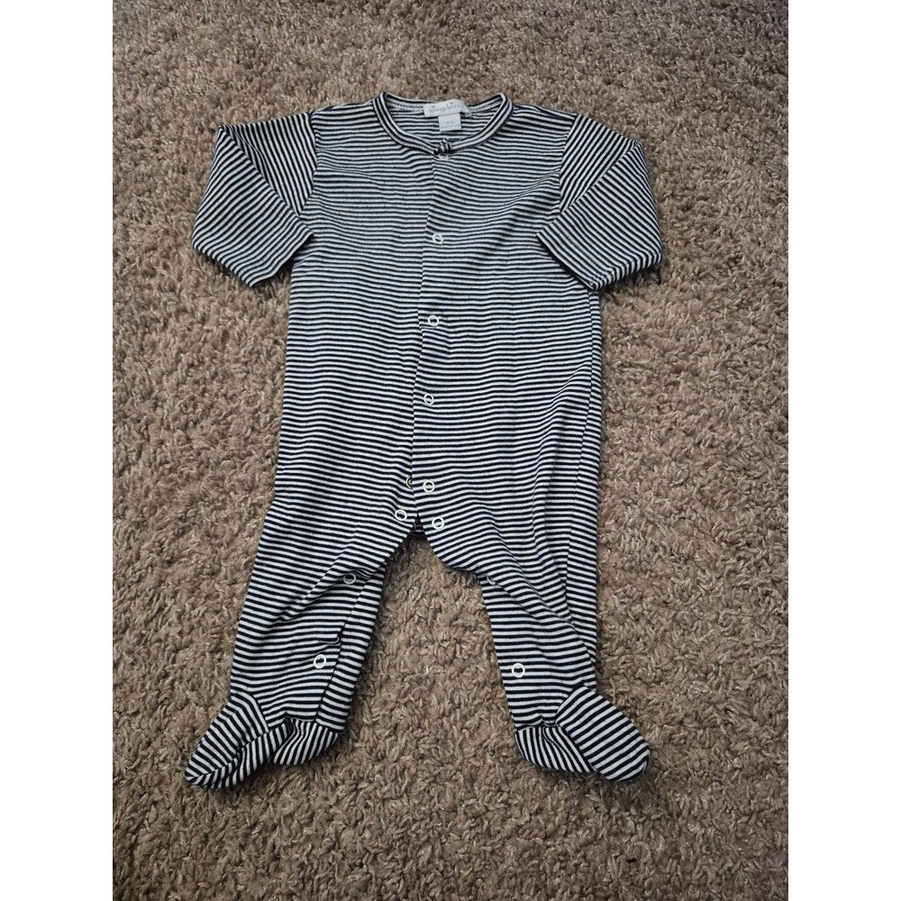 Kissy kissy sleeper size 0-3 months